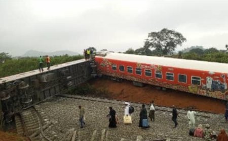 Kaduna-Abuja Train Derails After Collision with Stationary Carriage; Several Injure