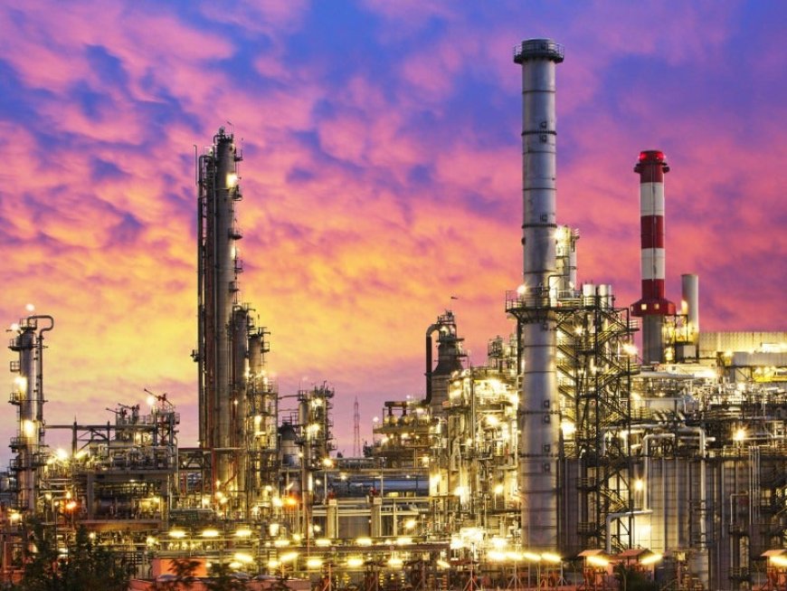Dangote Refinery Halts Petrol Loading, Tanker Drivers Ordered to Leave Premises