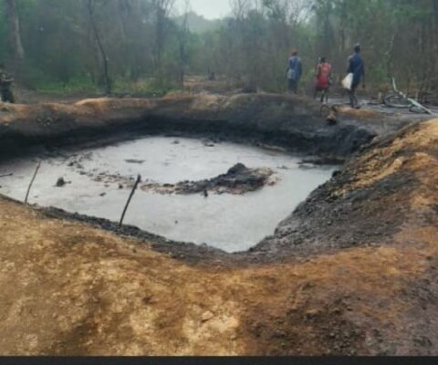 Nigerian Navy Destroys Reactivated Illegal Refinery, Seizes 184,000 Litres of Stolen Products in Rivers State