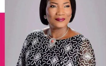 Babu Namijin da Zai Iya Gamsar da Mace Gaba Ɗaya – Fasto Funke Adejumo