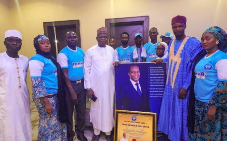 Kungiyar Arewa Progressive Media Ta Karrama Tsohon Daraktan Hukumar Ƙididdiga  a Jihar Gombe